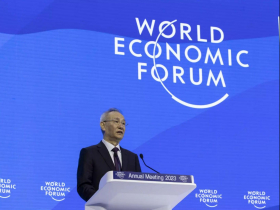 中國要搞計劃經濟？劉鶴否認：人民不會走這條路…今年經濟會好轉，GDP成長率將近6%